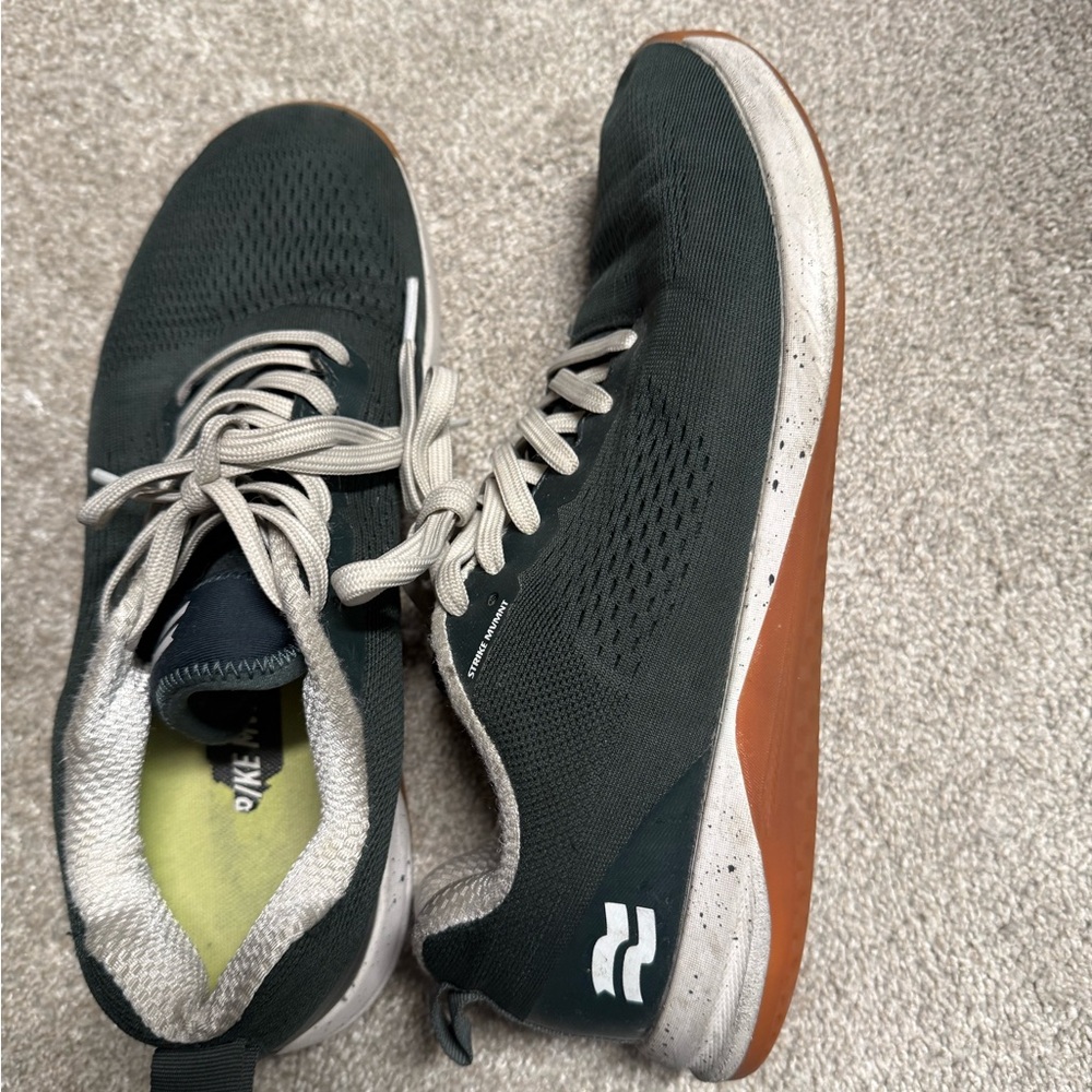 Strike Mvmnt weight lifting shoes